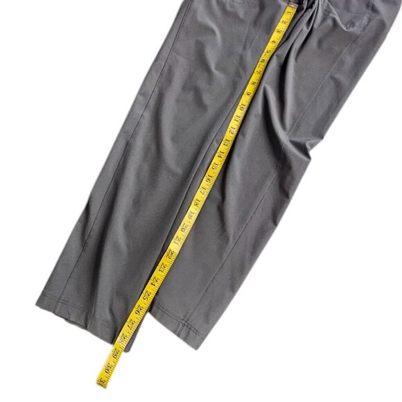 Patagonia Womens Outdoor Straight Leg Hiking Pants, Lightweight, Grey, Size 4 - Picture 7 of 10